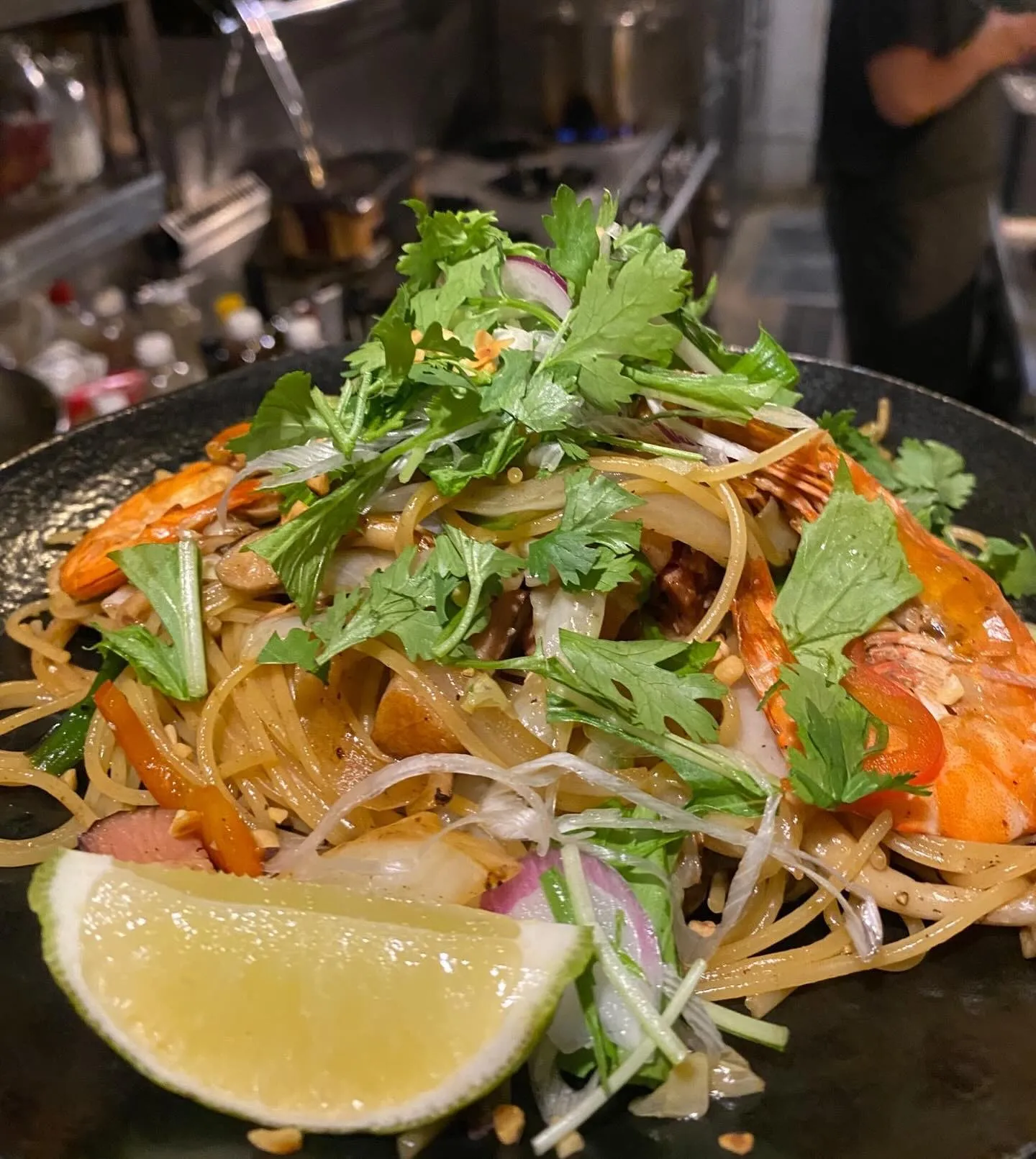 🍽️エスニックパッタイ風焼きパスタ　¥1,200